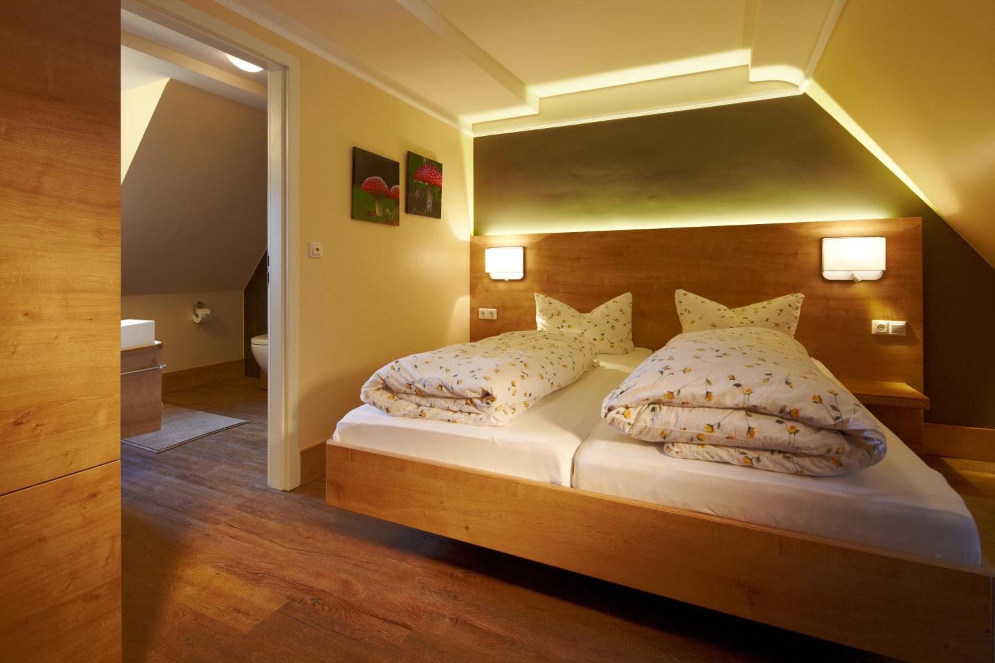Sankt Annagut Hotel Burrweiler Bagian luar foto